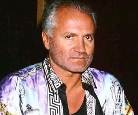 facts about gianni versace.